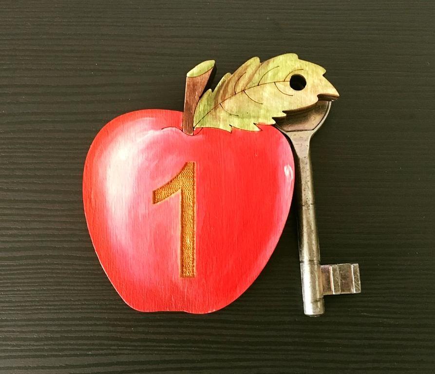 Livada Cu Meri Căpăţîneni-Ungureni Exterior foto