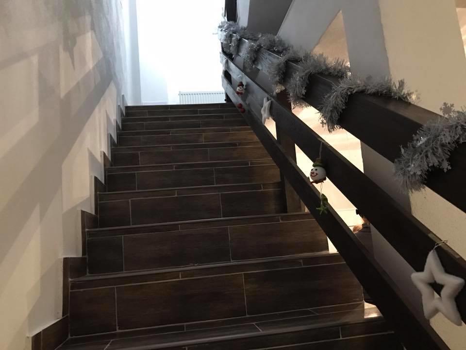 Livada Cu Meri Căpăţîneni-Ungureni Exterior foto